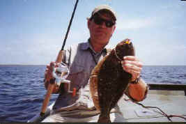 chuckflounder.jpg (13601 bytes)